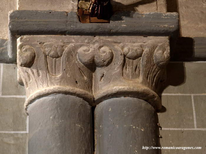 DOBLE CAPITEL NORTE EN UNIN PRESBITERIO-NAVE